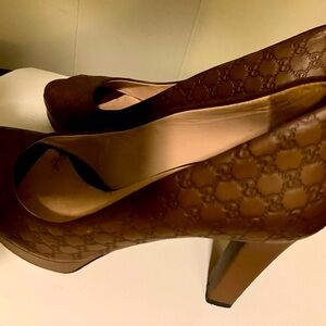 Authentic Gucci Brown Microguccissima Peep Toe Platform Pumps